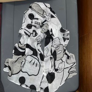 Mickey Scarf